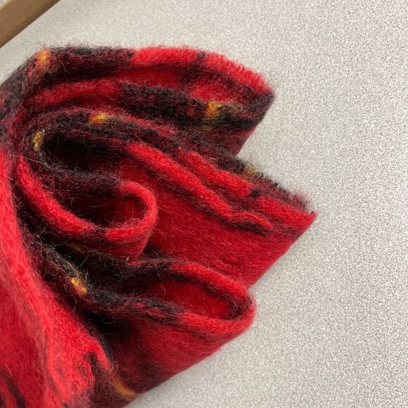 Montrose Mohair Wool Fringed Scarf Red Wallace Hand Woven Scotland 10.5" x 66" - Picture 7 of 8